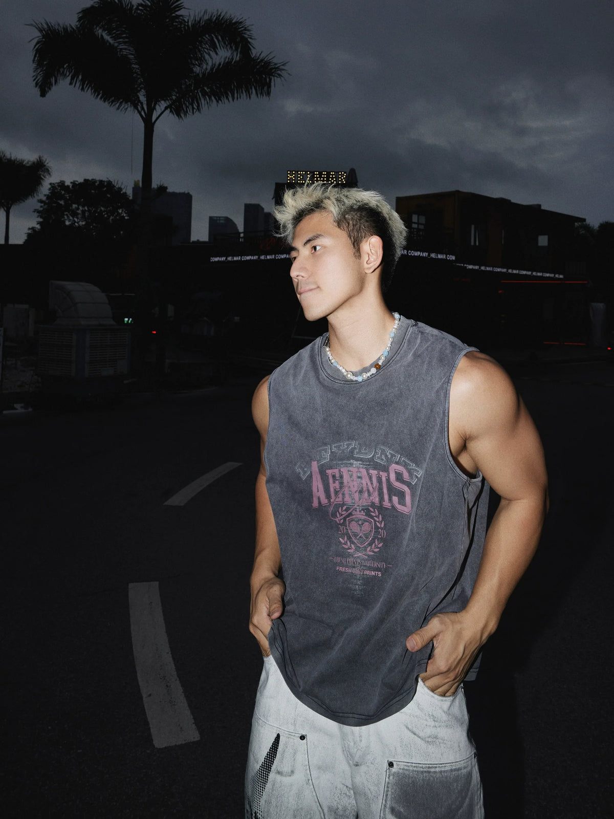 Sleeveless AENNIS Graphic Muscle Tee - Notkicks