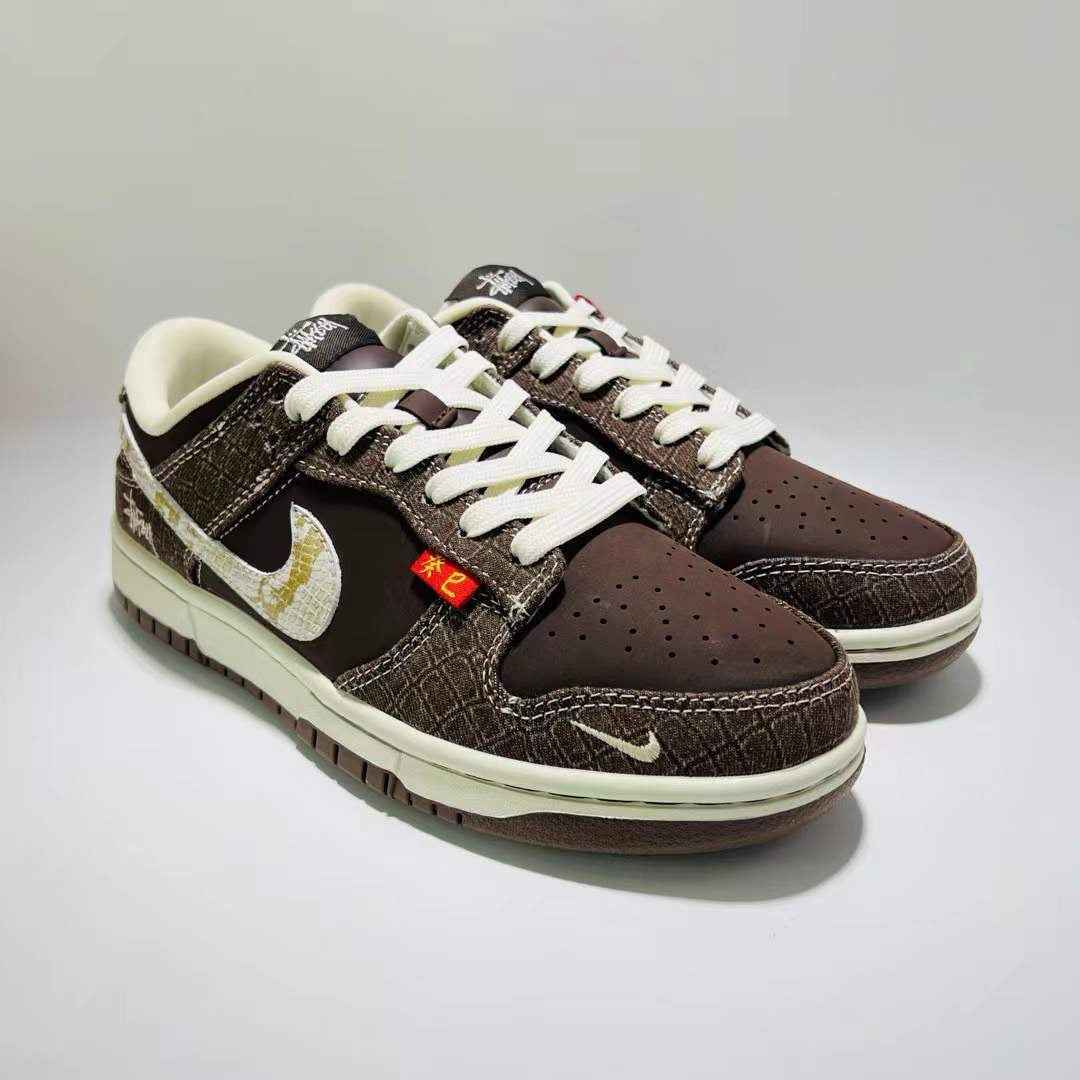 SB DUNK Low Retro CH8311 281