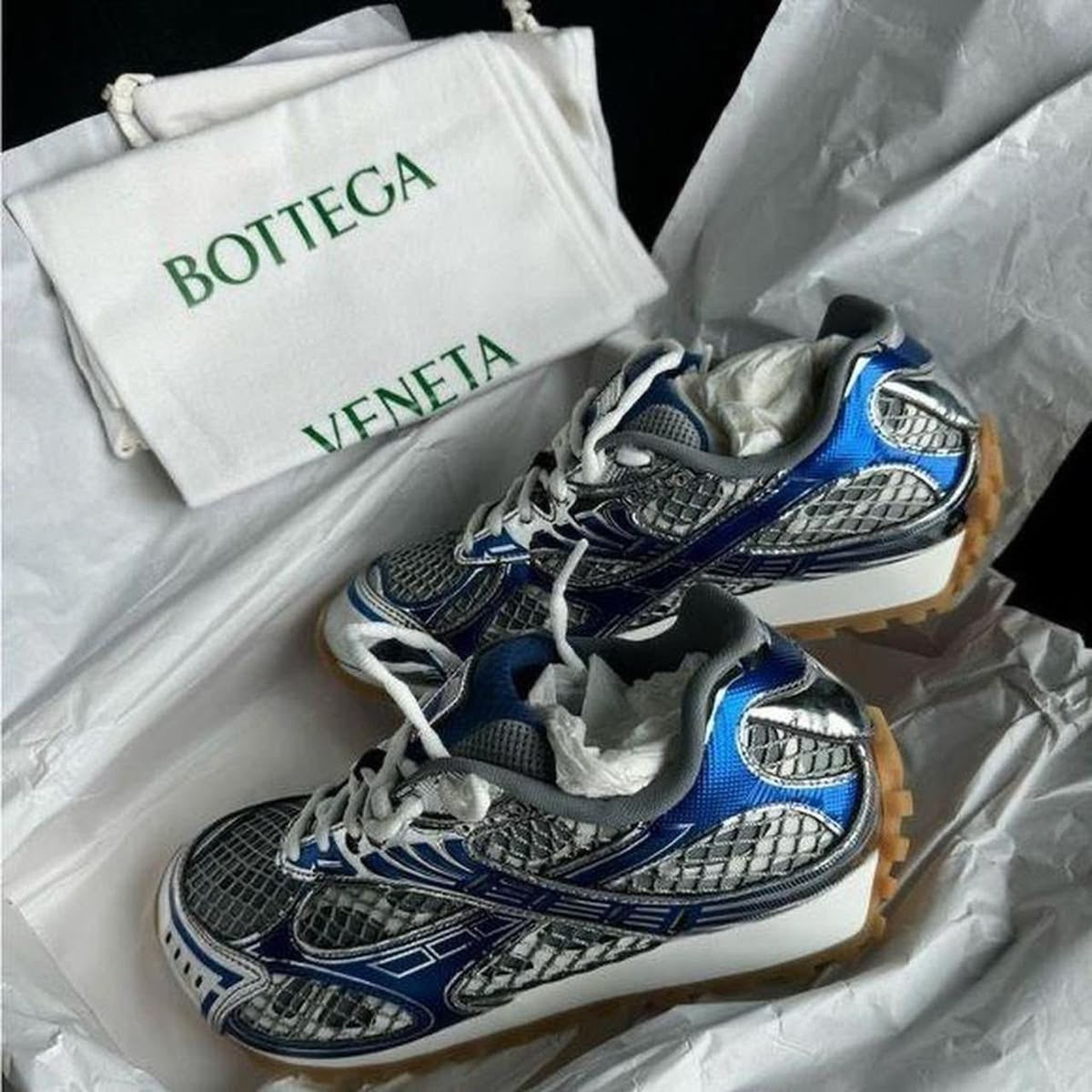 Bottega Veneta Orbit Fishnet – A Statement of Luxury