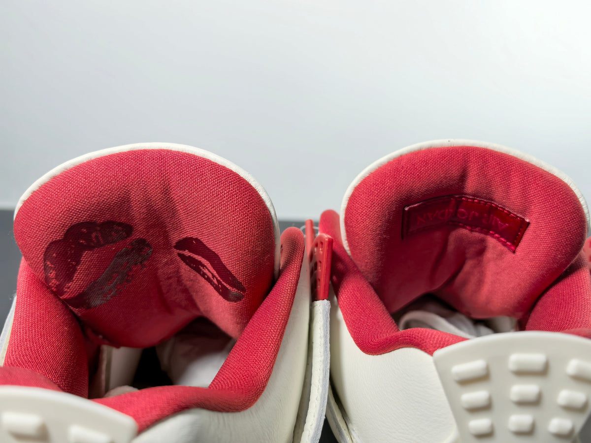 Air Jordan 4 Retro - Elevate Your Style and Comfort