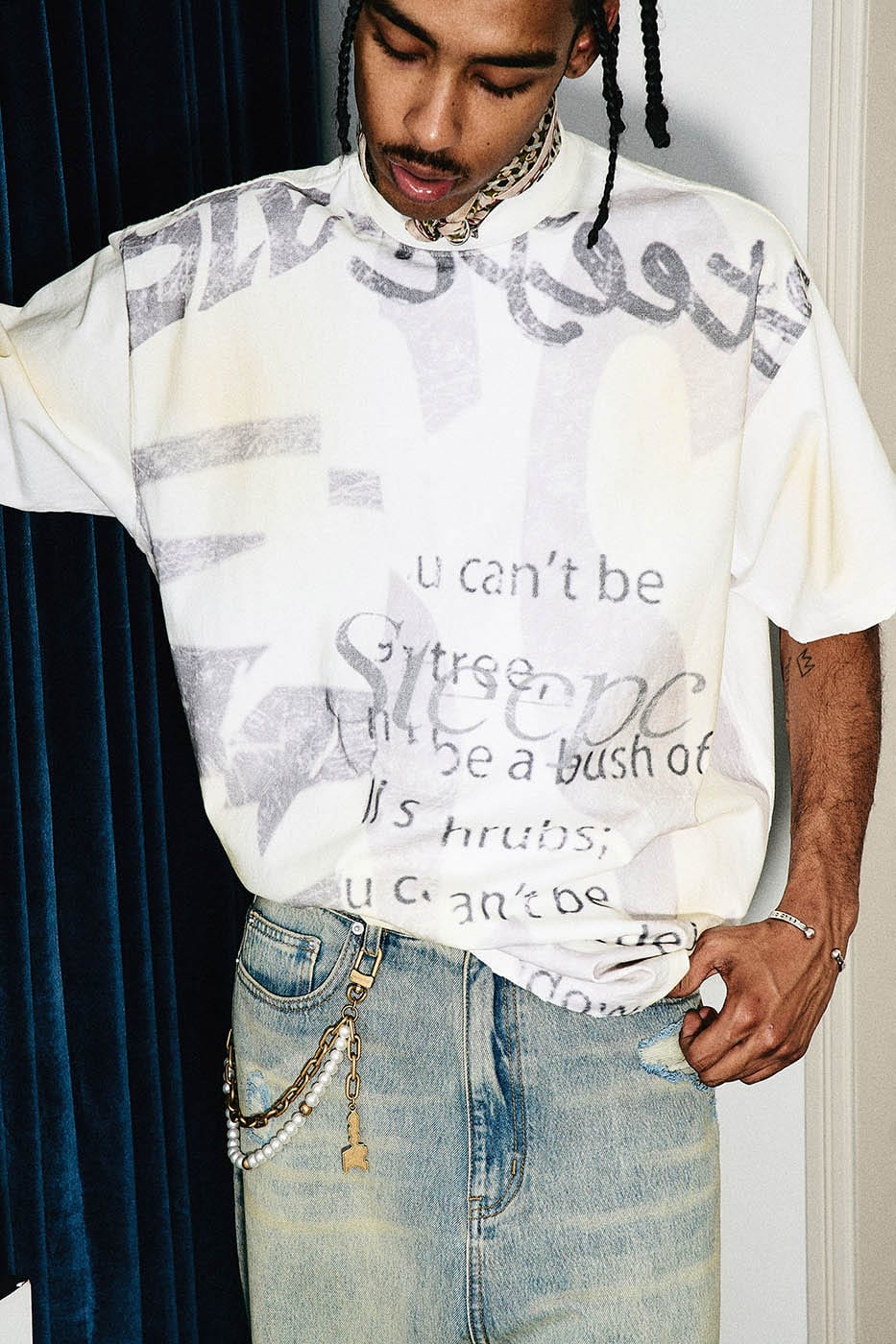 Graphic Text T-Shirt - Notkicks