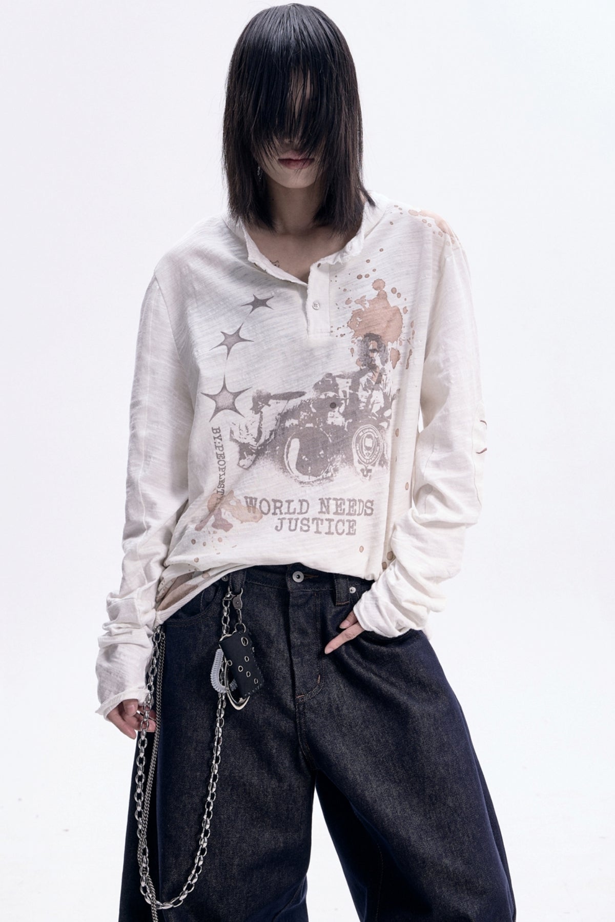Men's Vintage White Long-Sleeve Tee - Notkicks
