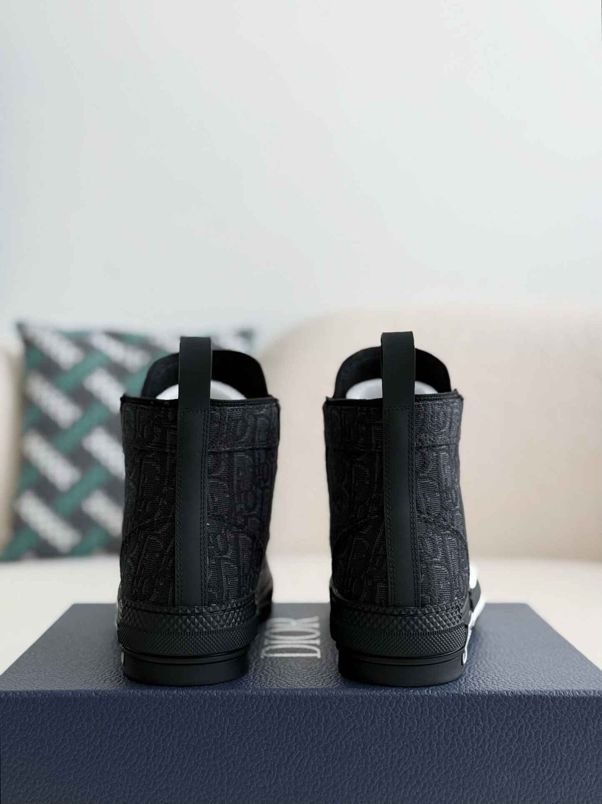 Dior B23 High-Top Sneaker in Black Dior Oblique Jacquard HolloShoe