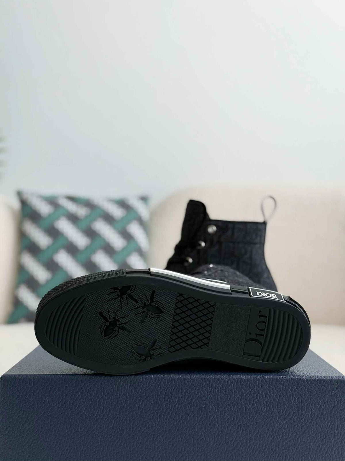 Dior B23 High-Top Sneaker in Black Dior Oblique Jacquard HolloShoe