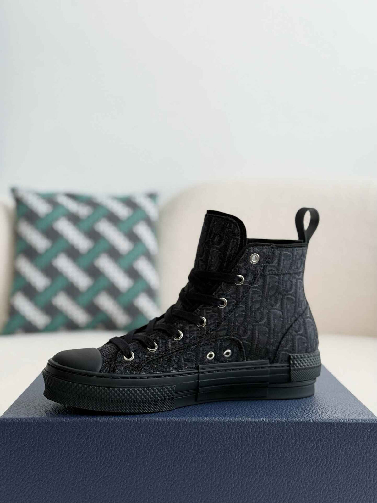 Dior B23 High-Top Sneaker in Black Dior Oblique Jacquard HolloShoe