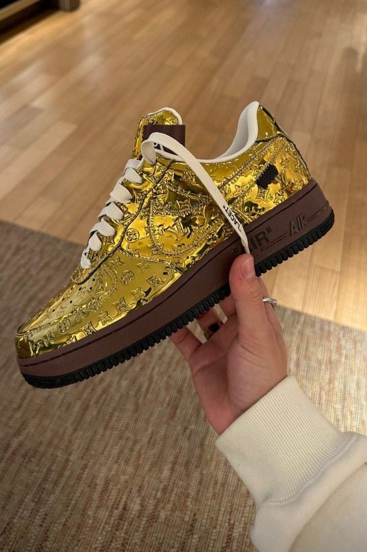 Off-White x Air Force 1 Gold 1A9VG0