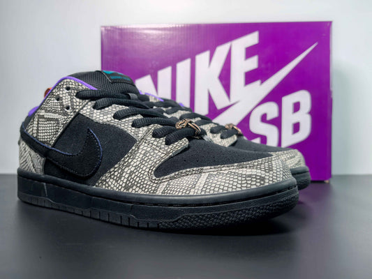 Nike × Dashawn Jordan Dunk SB DUNK LOW