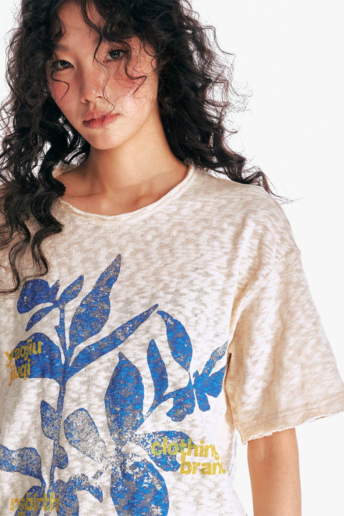 Burnout Sesame Leaf Graphic T-Shirt - Notkicks
