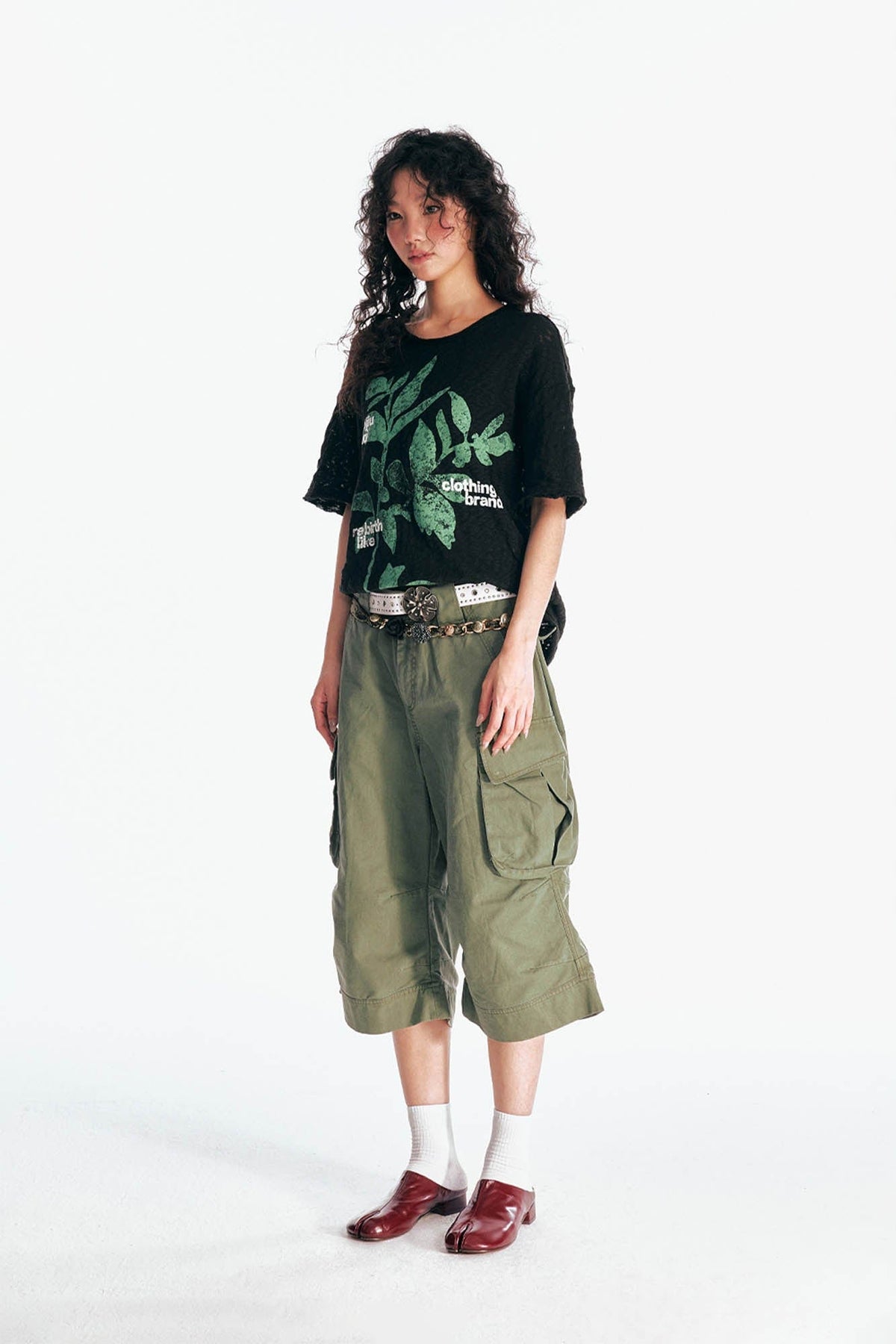 Burnout Sesame Leaf Graphic T-Shirt - Notkicks
