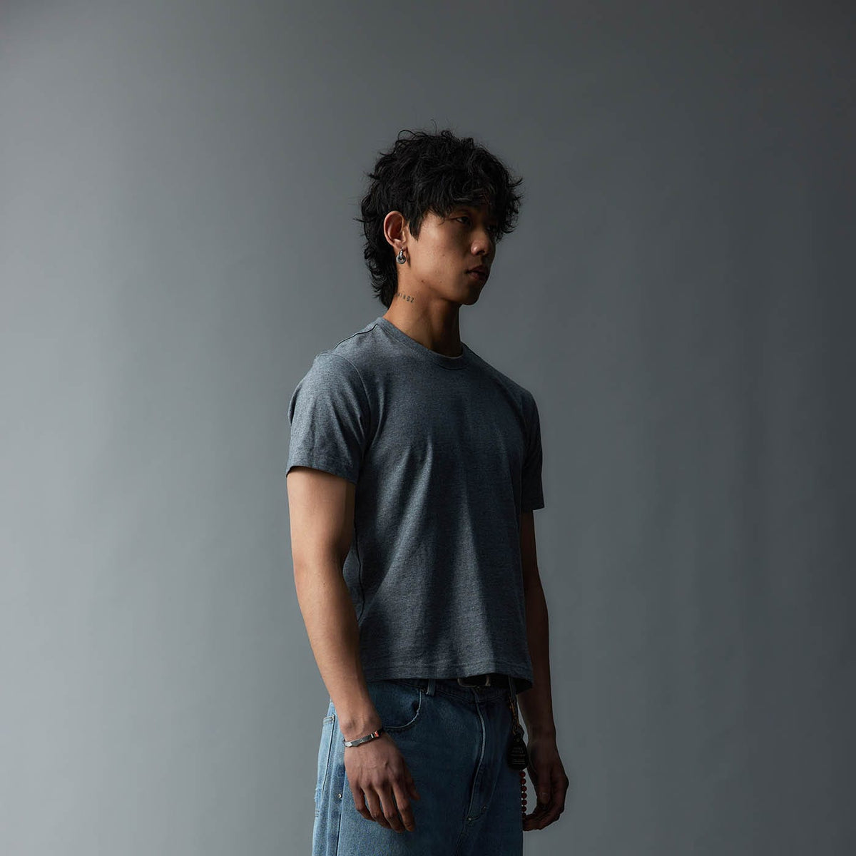 Basic Fitted Cut T-Shirt - Notkicks