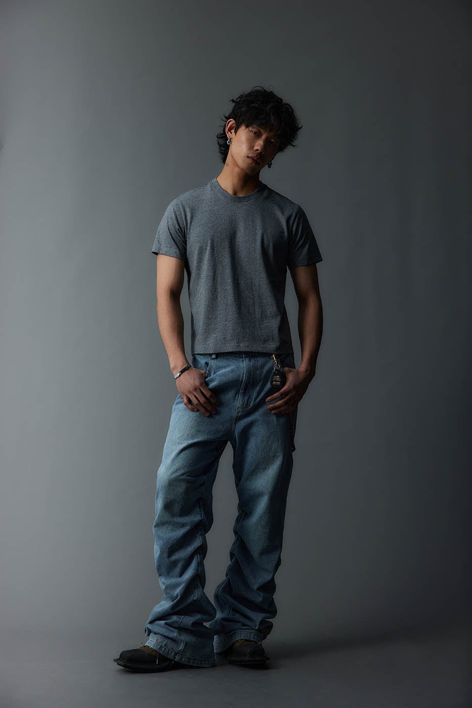 Basic Fitted Cut T-Shirt - Notkicks
