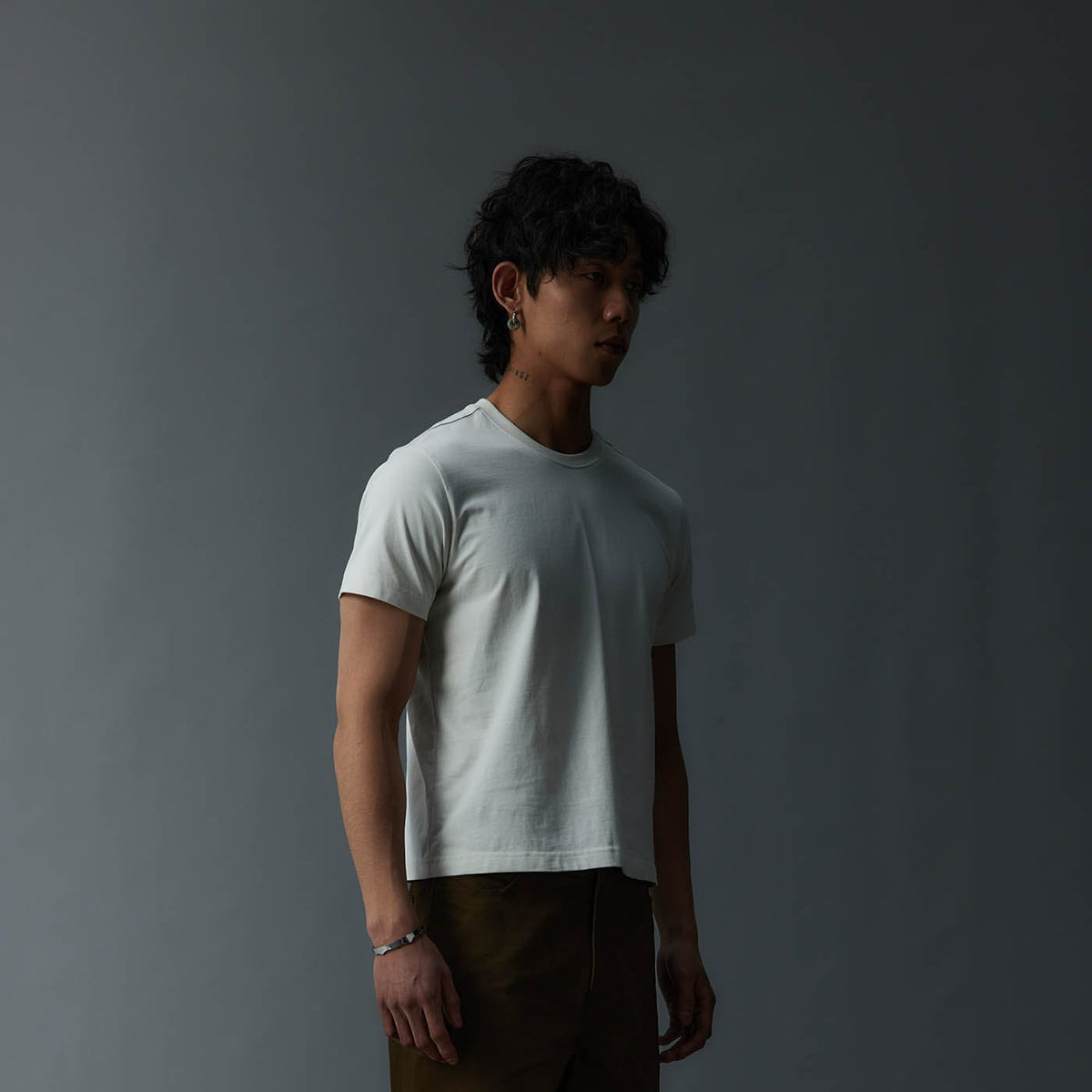 Basic Fitted Cut T-Shirt - Notkicks