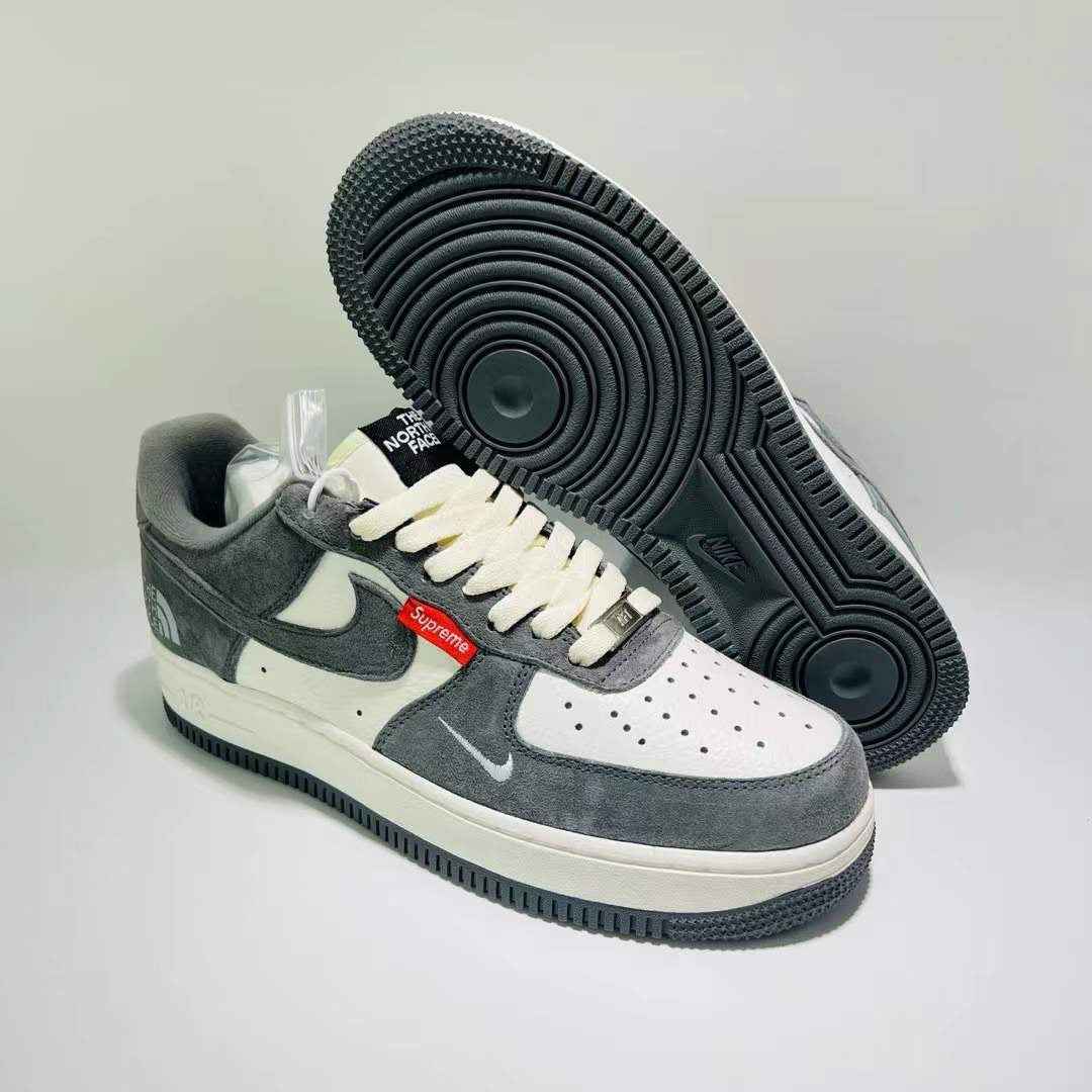 Air Force 1 x Supreme x The North Face DIY