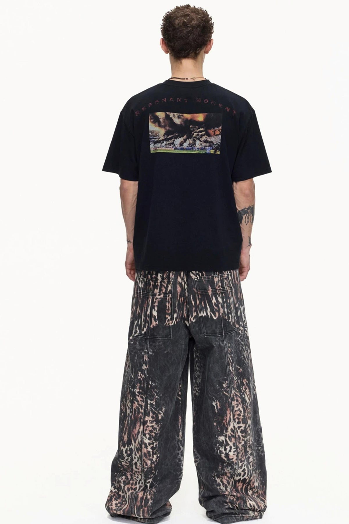 Men's Retro Distressed Cotton Tee - Notkicks