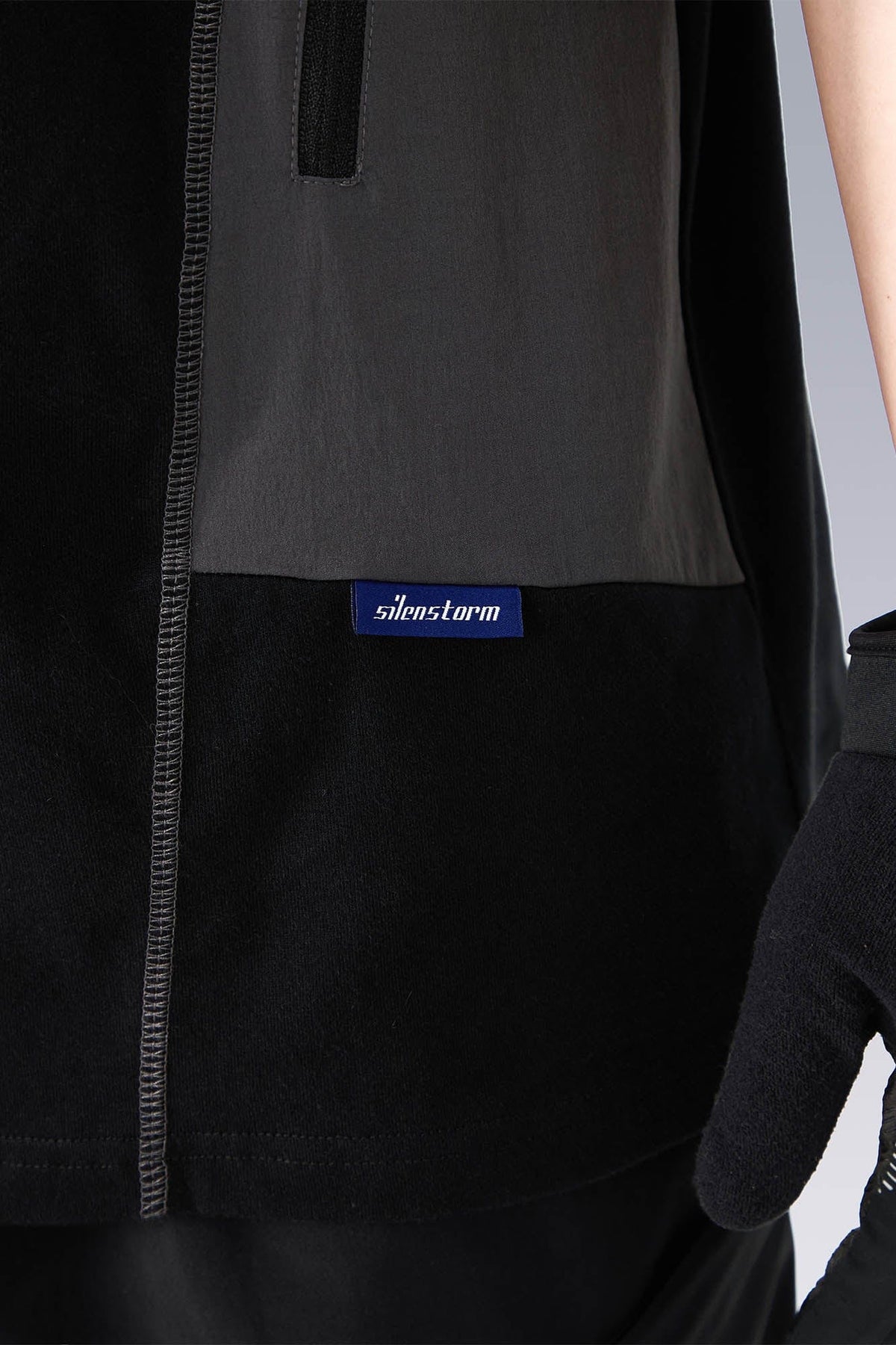 Tech Panel T-Shirt - Notkicks