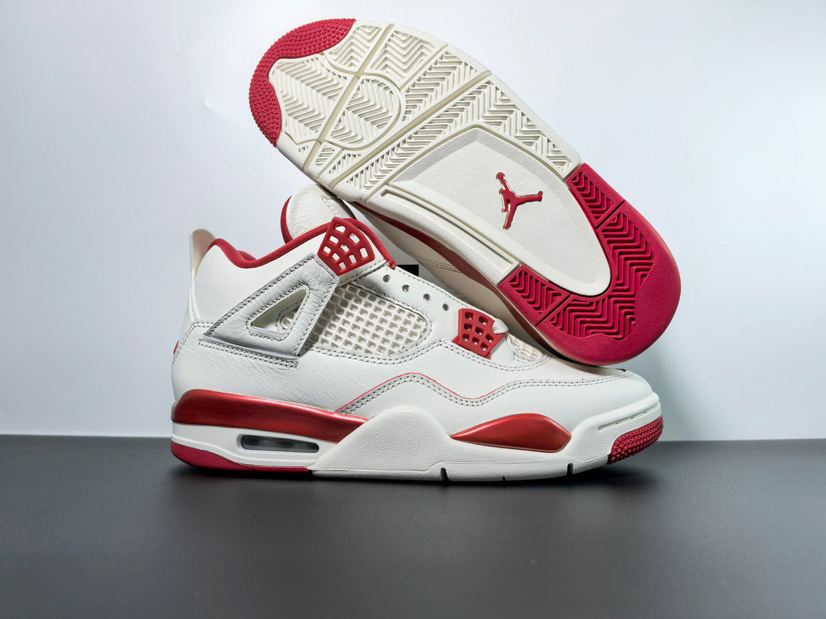 Air Jordan 4 Retro - Elevate Your Style and Comfort