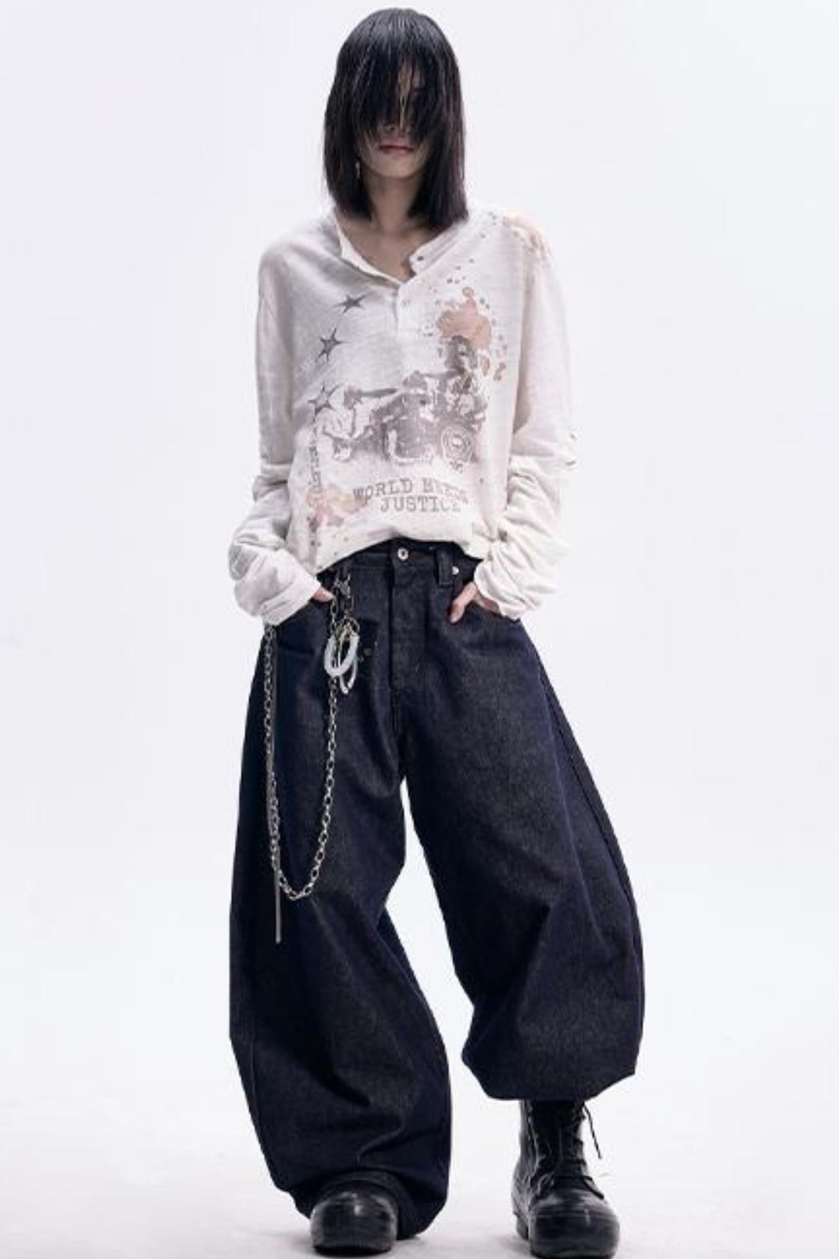 Men's Vintage White Long-Sleeve Tee - Notkicks