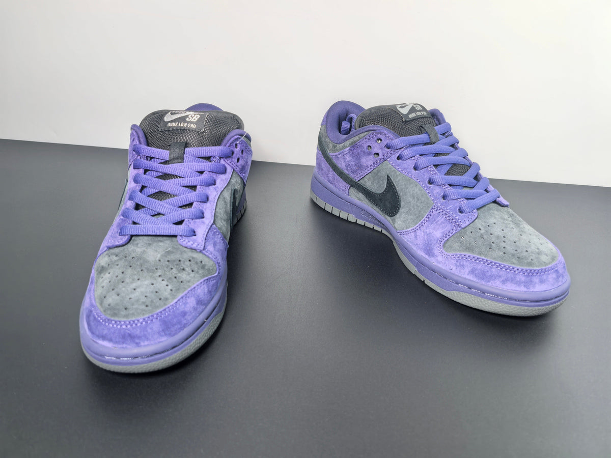 Supreme x Dunk SB LOW Pro OG QS - Authentic Skate Culture Reimagined