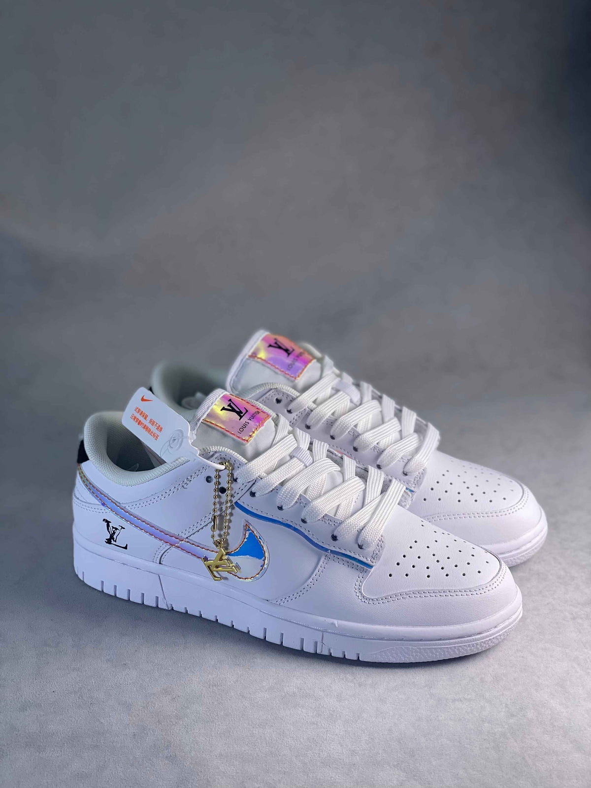 Custom LV x SB Dunk Low DD1391 102