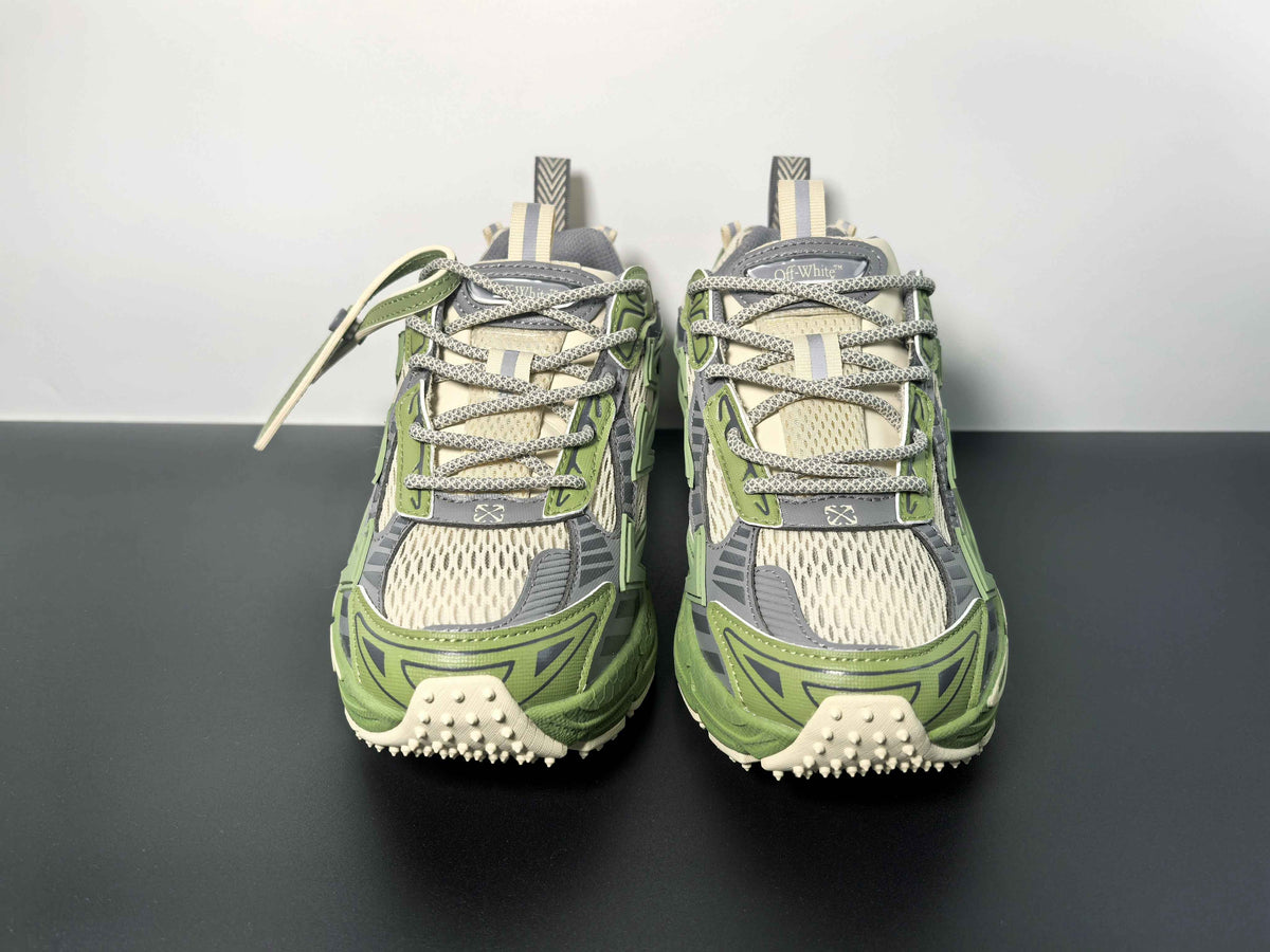 Off-White C/O Virgil Abloh Sneakers 002