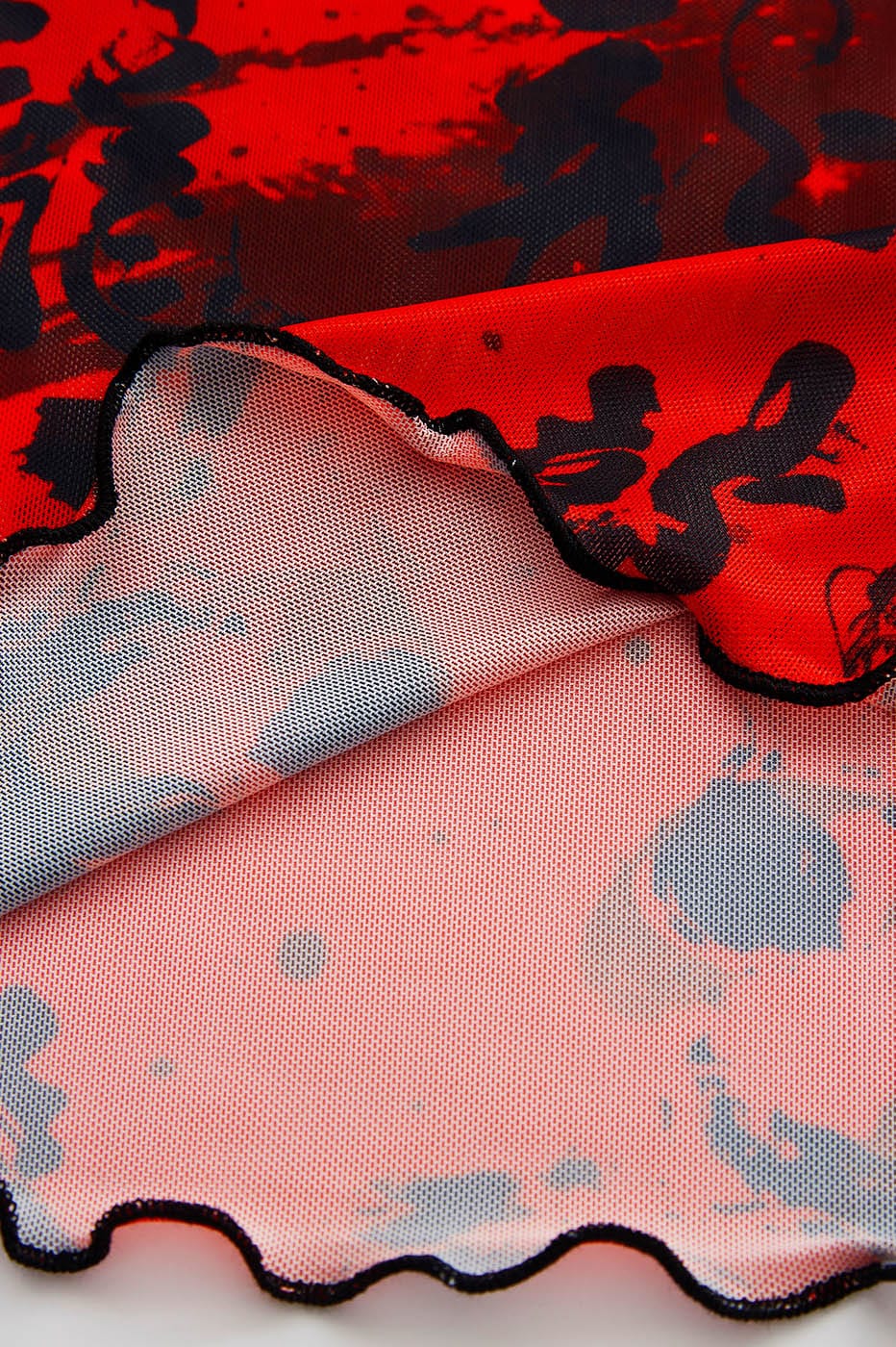 Red Chinese Calligraphy Print Turtleneck Mesh Top - Notkicks