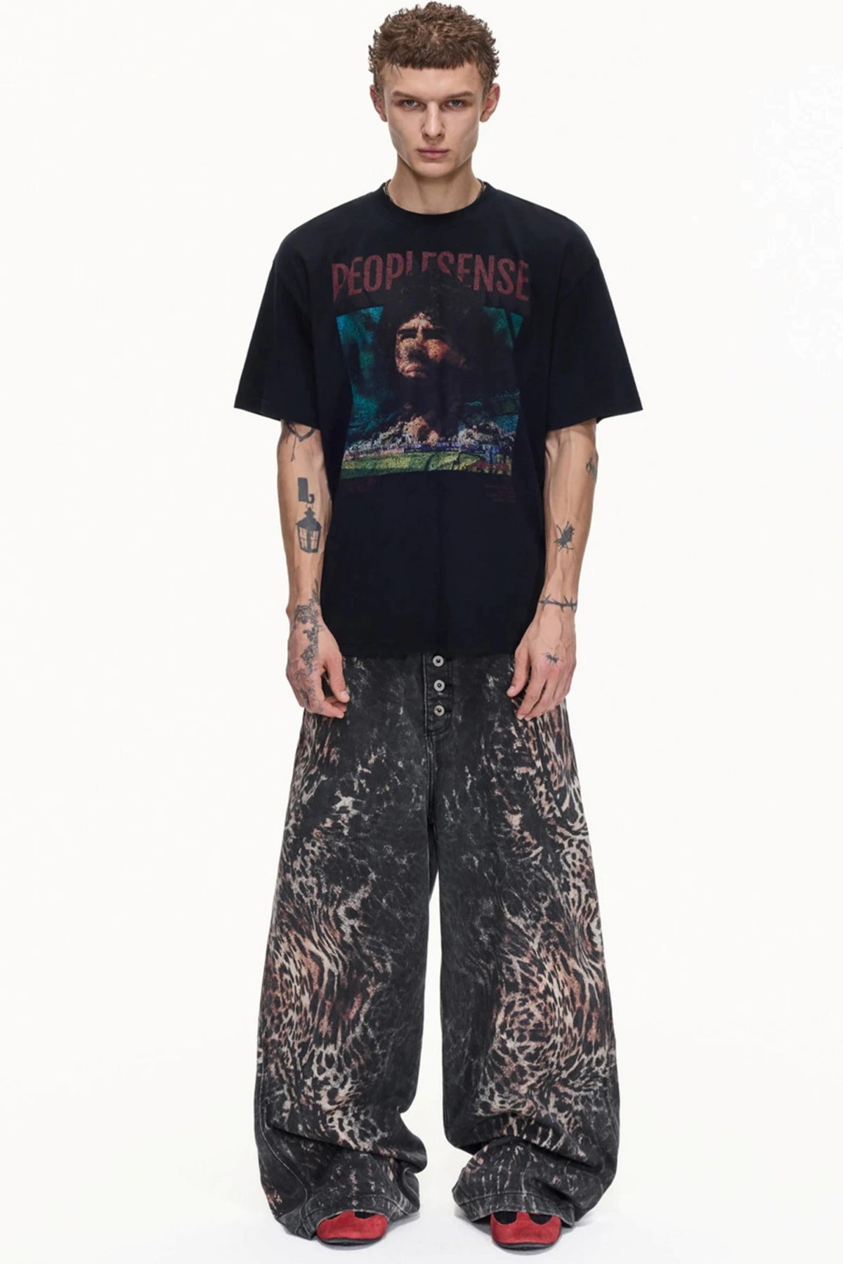 Men's Retro Distressed Cotton Tee - Notkicks