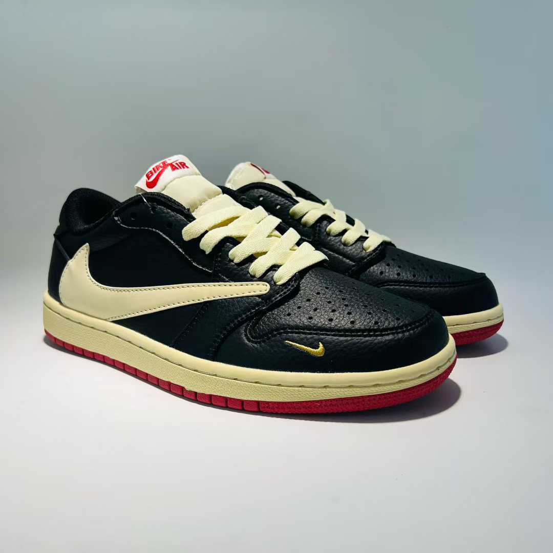 Travis Scott x Air Jordan 1 Low OG - Iconic Streetwear Collaboration