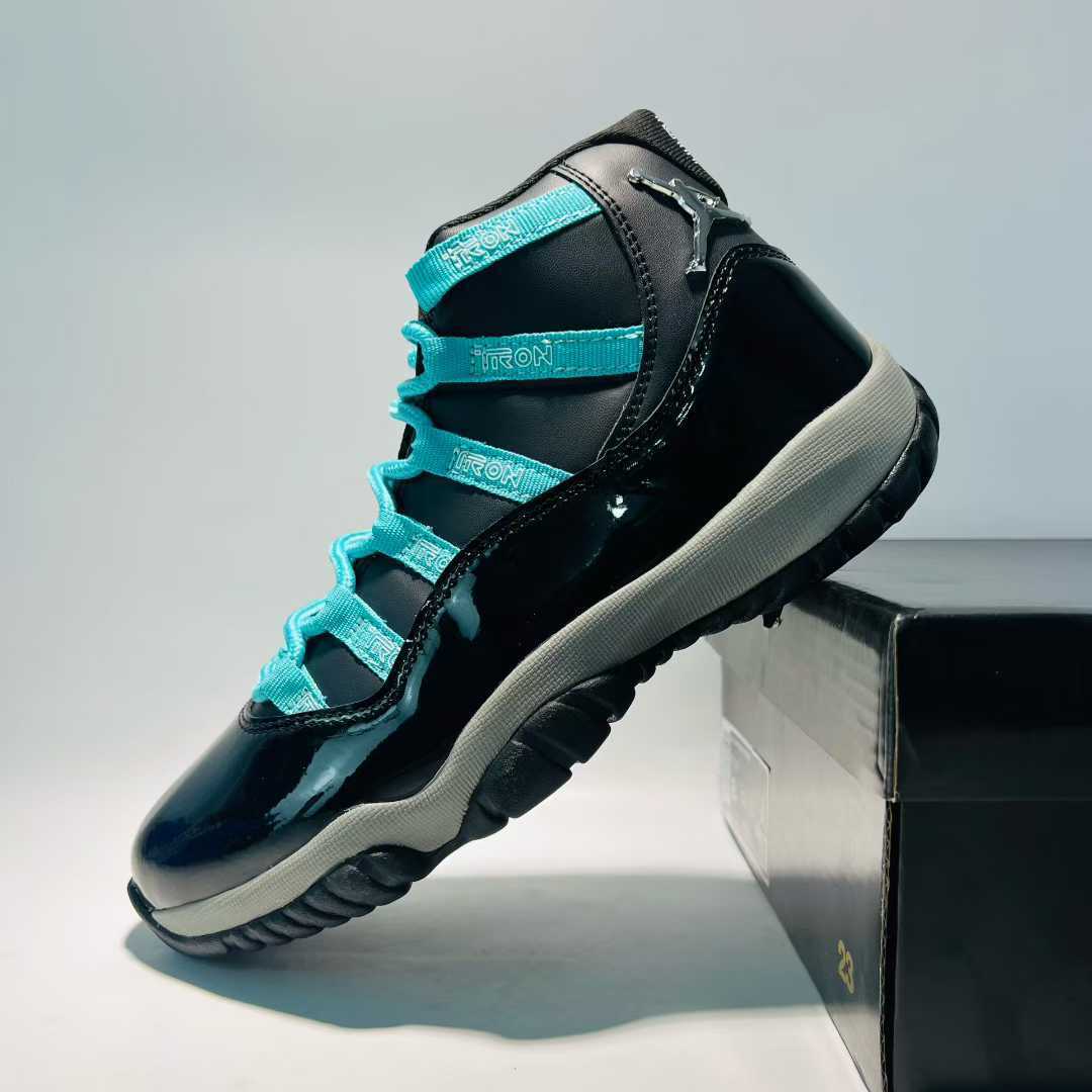 Air Jordan 11 Retro - A Timeless Sneaker Icon