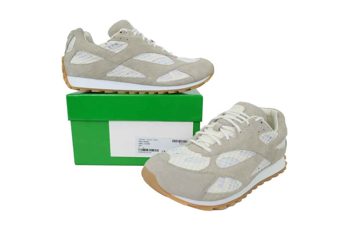 Venetian Orbit Lace-up Runner