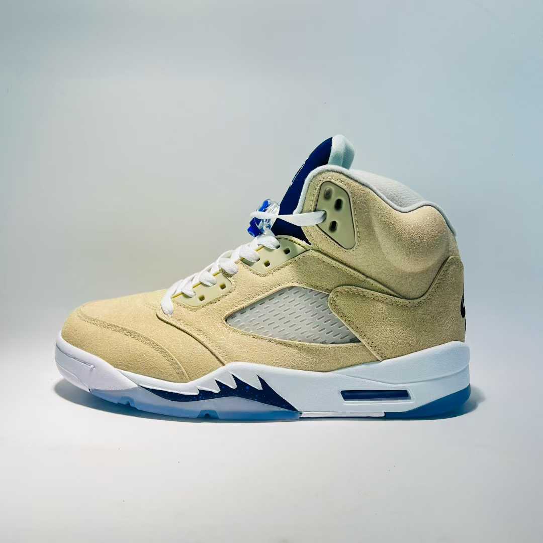 Air Jordan 5 Retro: A Blend of Iconic Style and Modern Comfort