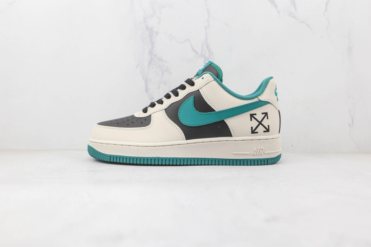 Custom - Air Force High OFF W UNISEX SneakerNational