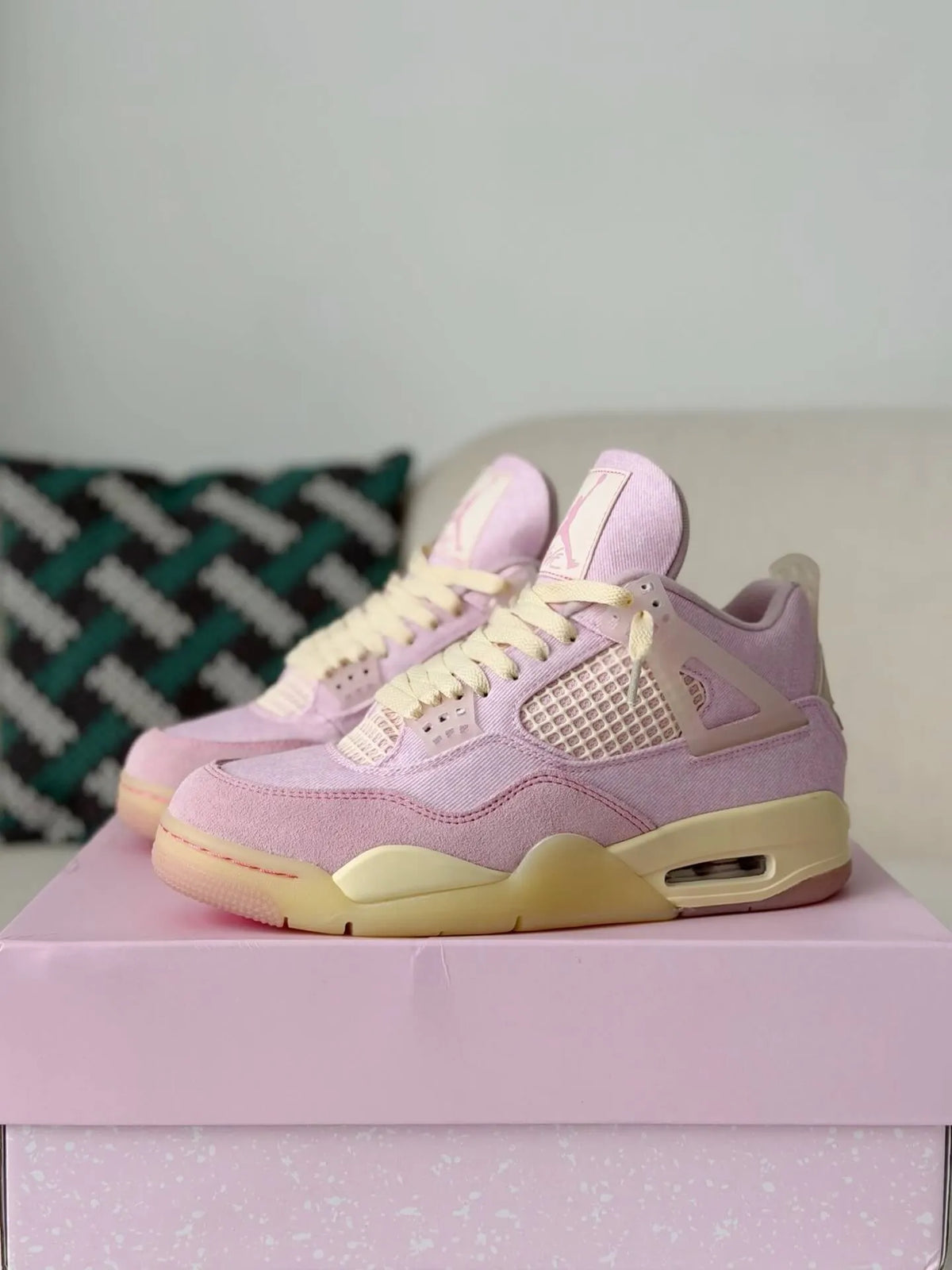 Air Jordan 4 Retro Iced Carmine Sneakers - OMYGOODS