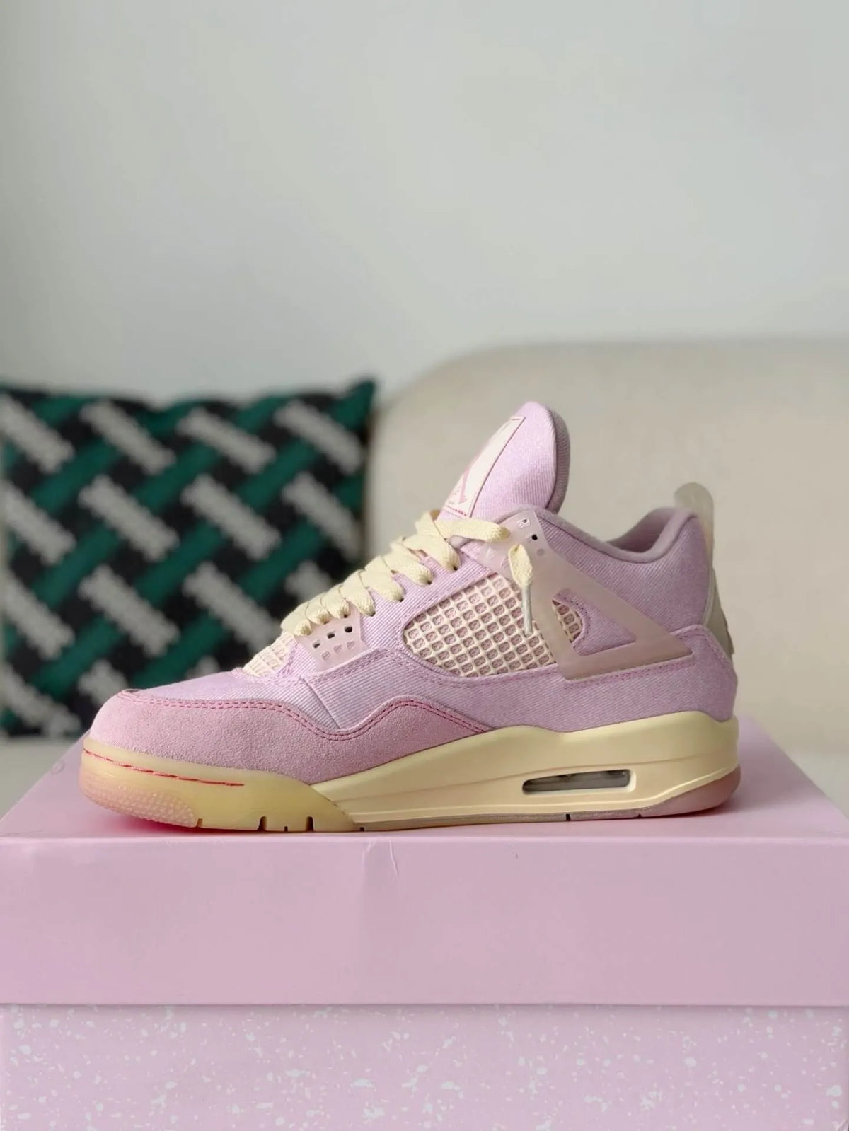 Air Jordan 4 Retro Iced Carmine Sneakers - OMYGOODS