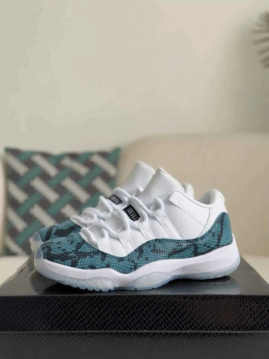 Air Jordan 11 Low “Navy Snakeskin” - Elevate Your Sneaker Game