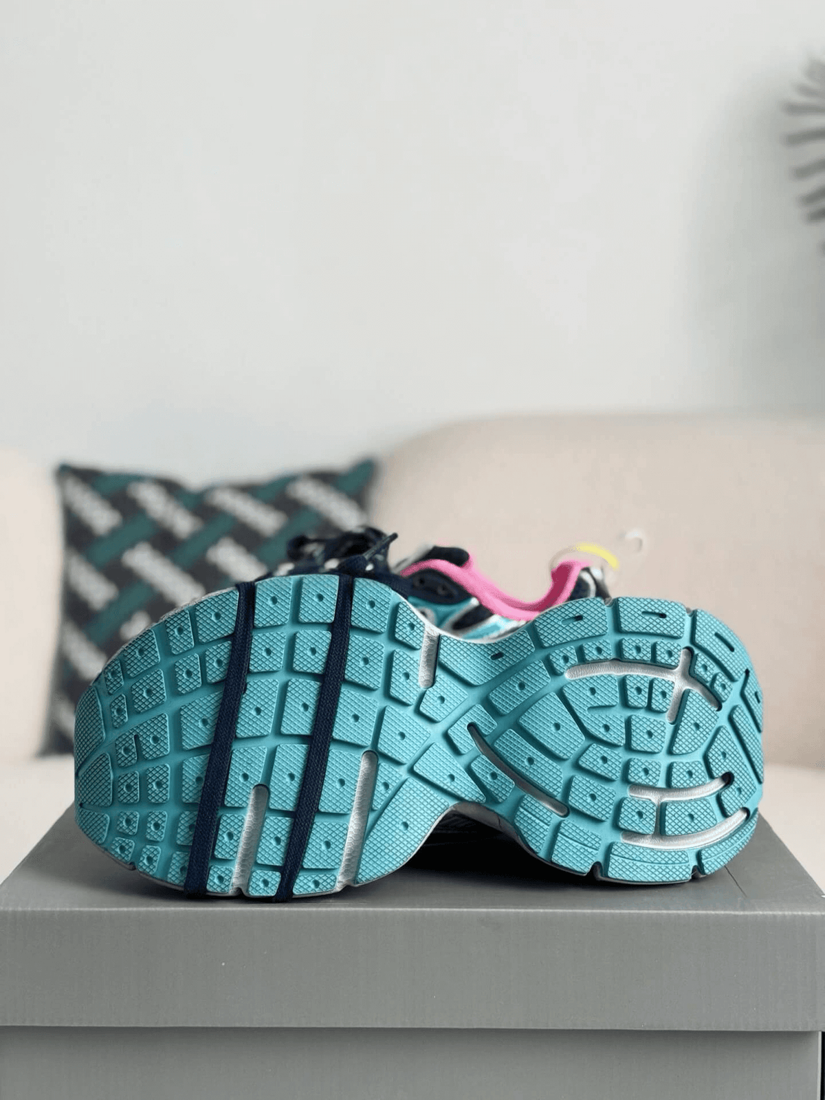 Balenciaga 3XL Sneaker – Navy, Silver & Pink CUSTOM