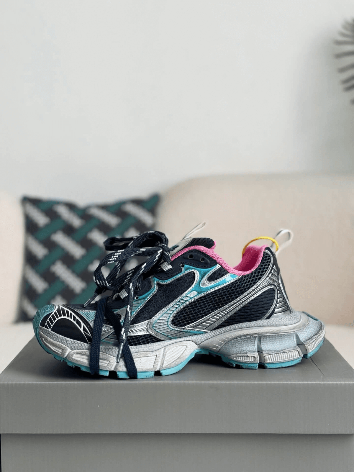 Balenciaga 3XL Sneaker – Navy, Silver & Pink CUSTOM