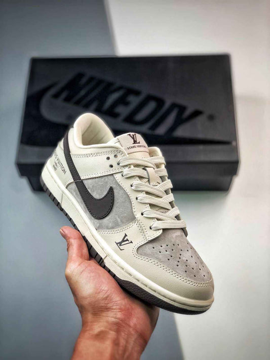 SB Dunk Low x LV Monogram K24