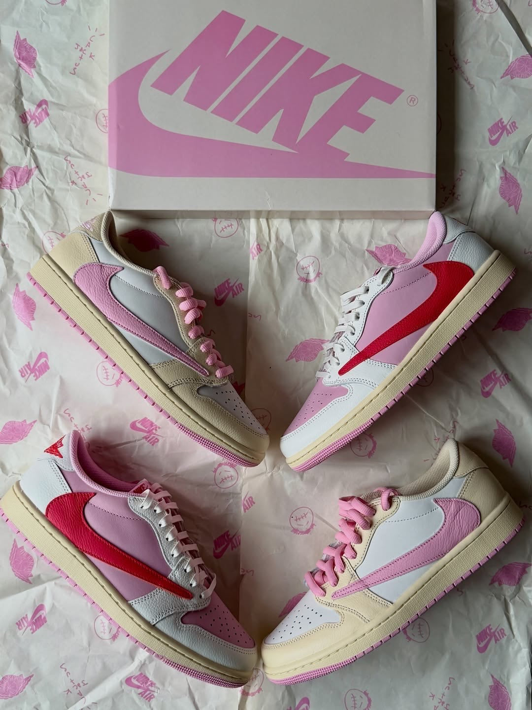 Travis Scott × AJ1 Low "Shy Pink" - Elevate Your Style