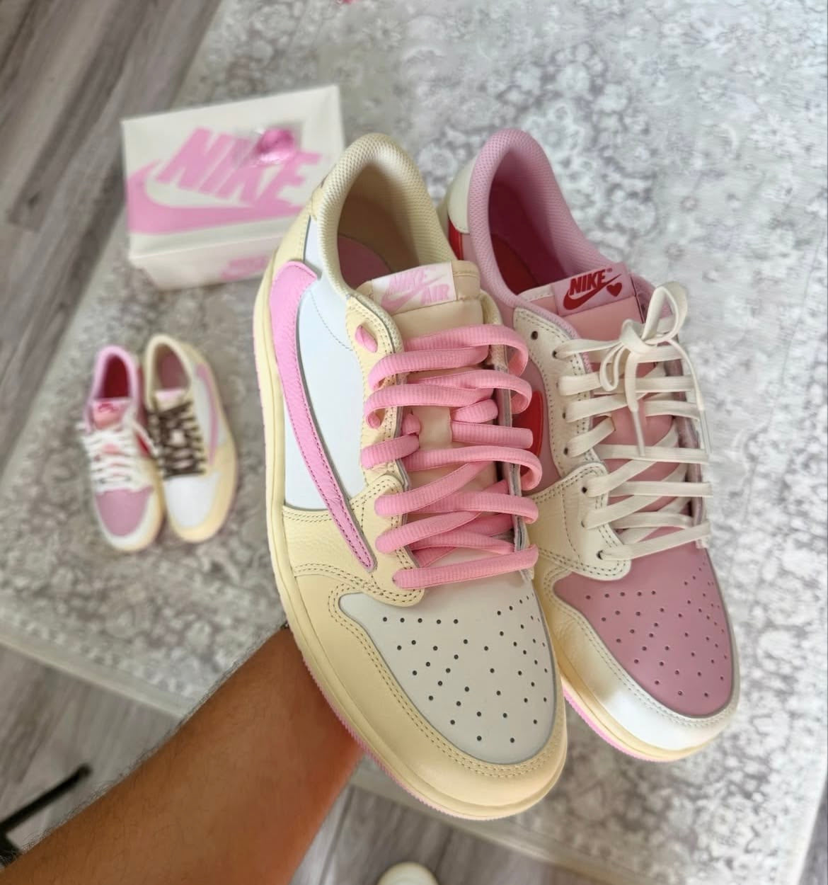 Travis Scott x Air Jordan 1 Low Soft Powder Pouring - A Streetwear Revolution