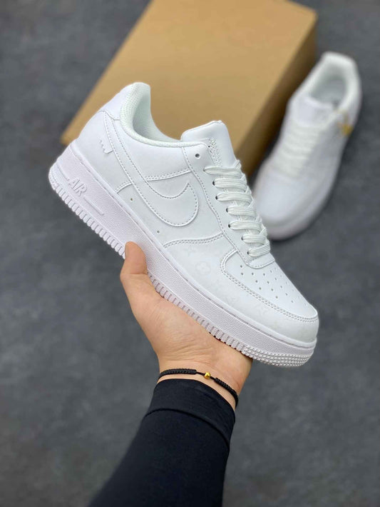Custom Air Force 1 × LV LD4631-203 SneakerNational
