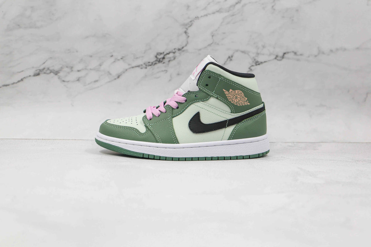 Custom Air Jordan 1 Dutch Green High Q – Unique Style and Comfort SneakerNational
