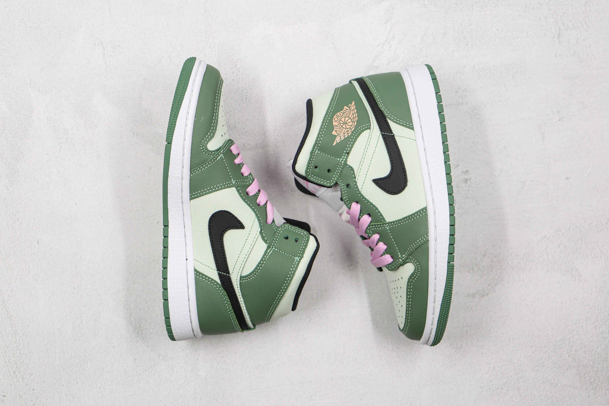 Custom Air Jordan 1 Dutch Green High Q – Unique Style and Comfort SneakerNational