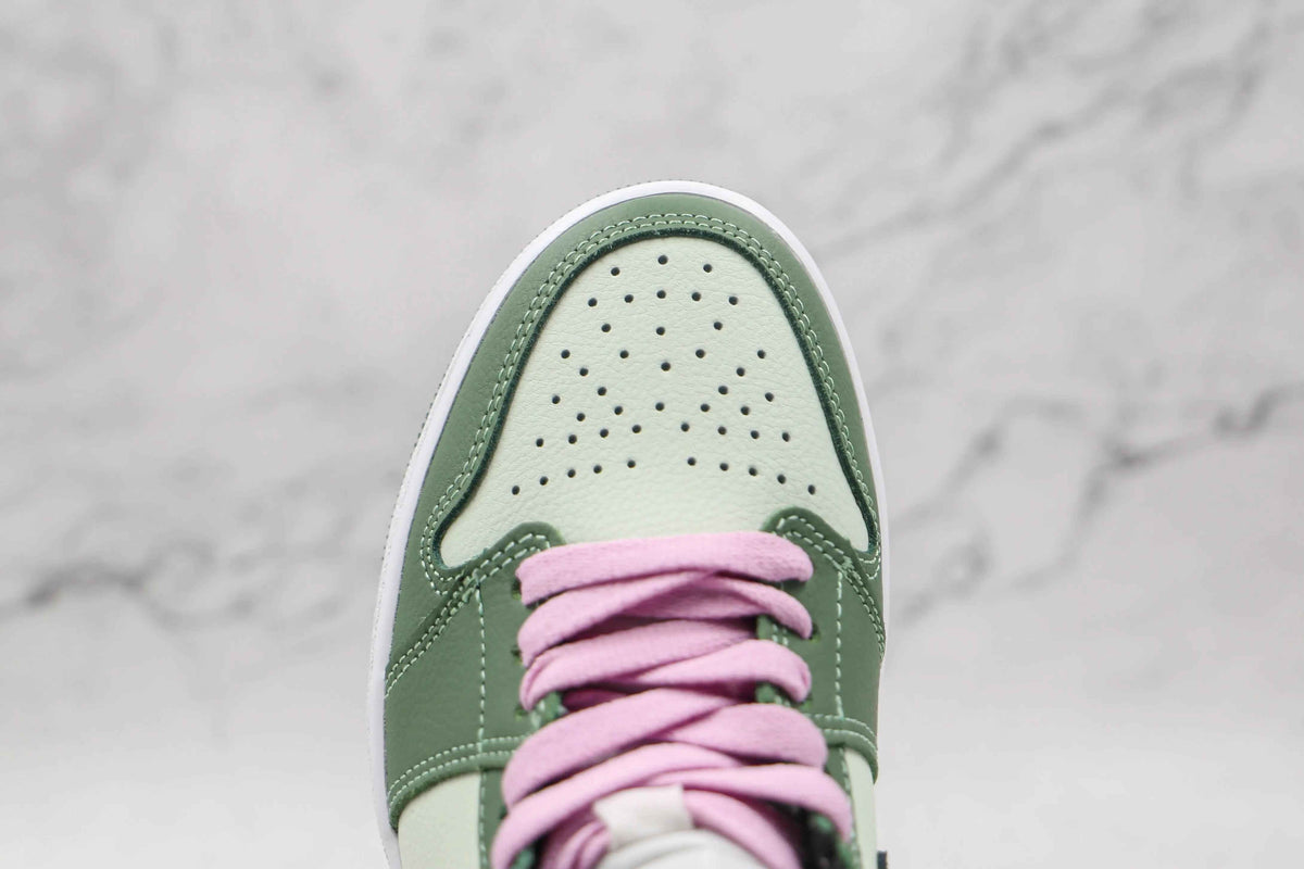 Custom Air Jordan 1 Dutch Green High Q – Unique Style and Comfort SneakerNational