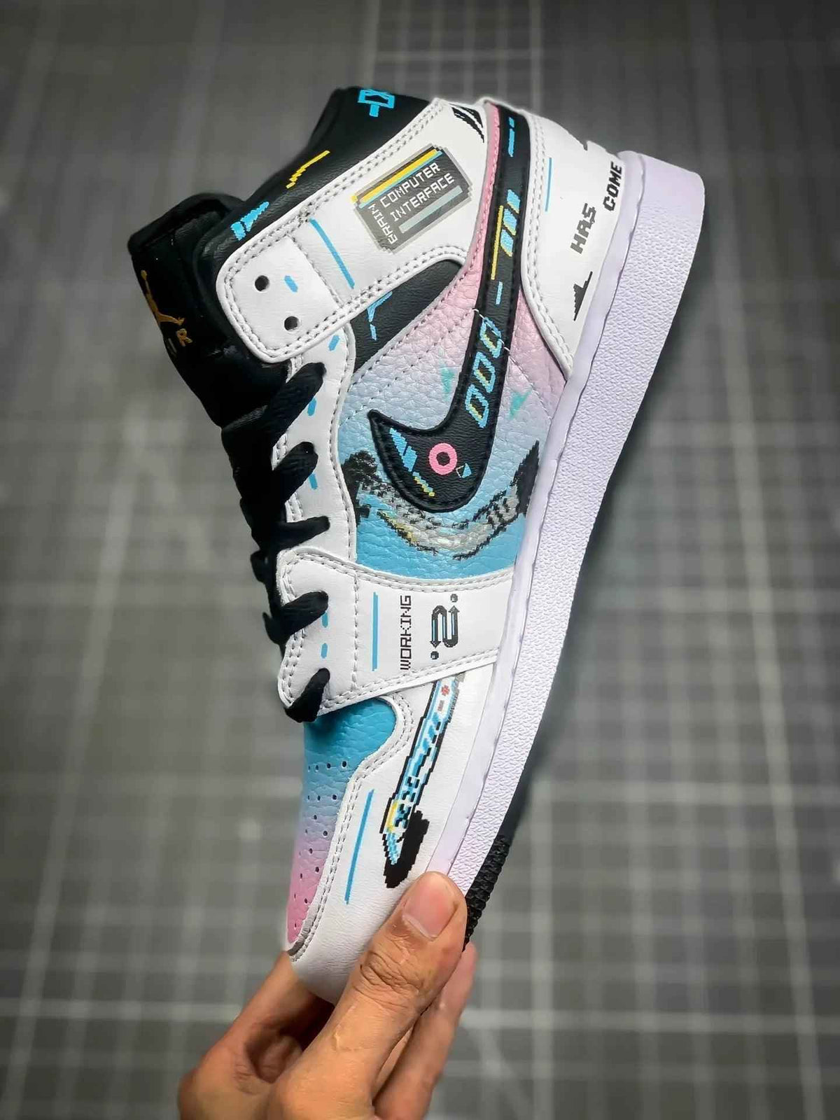 Air Jordan 1 Mid: Elevate Your Style and Comfort