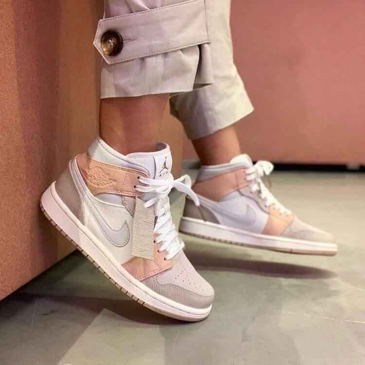 Air Jordan 1 Milan Sneakers - Elevate Your Style and Comfort