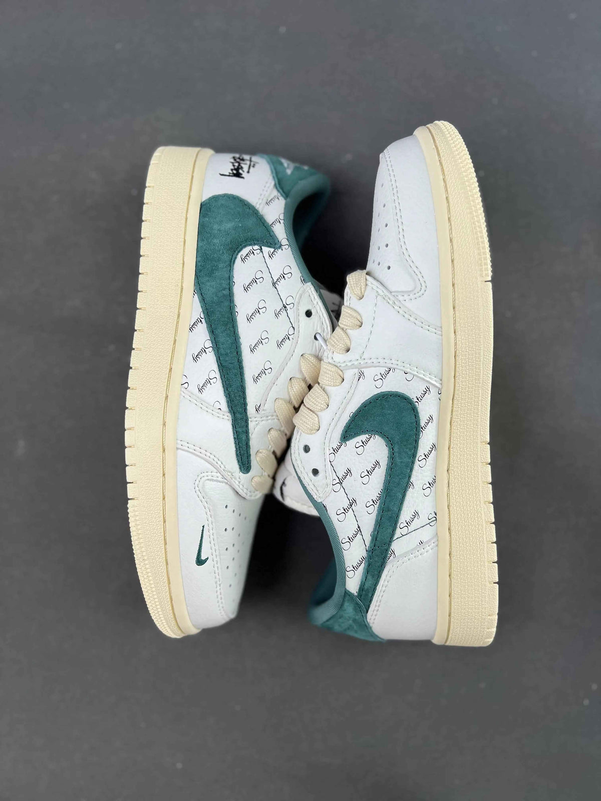 Custom Air Jordan 1 x Travis Scott x Stüssy YQ2088-669 SneakerNational