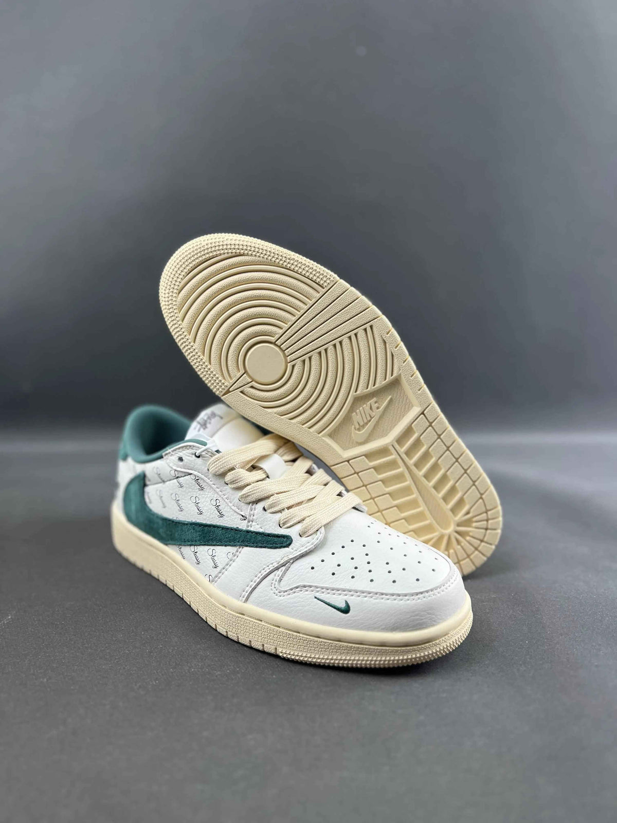 Custom Air Jordan 1 x Travis Scott x Stüssy YQ2088-669 SneakerNational