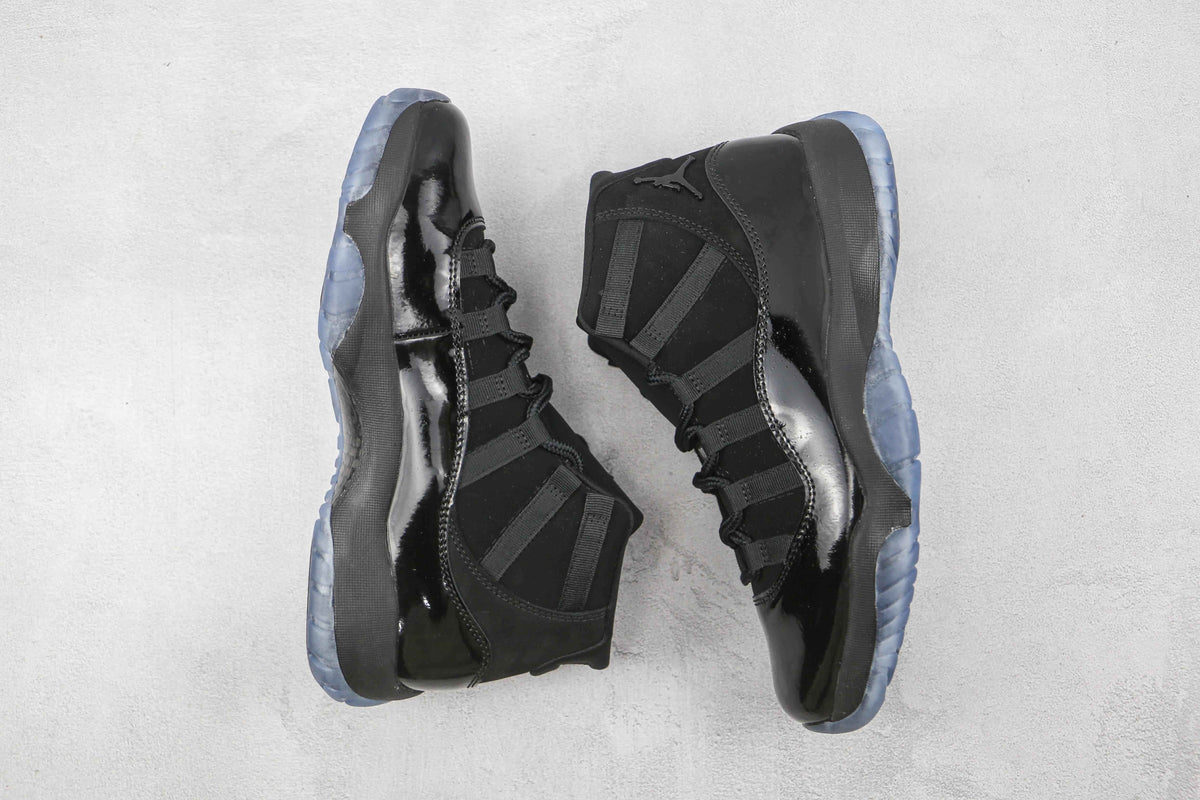 Custom Air Jordan 11 Cap and Gown AJ11