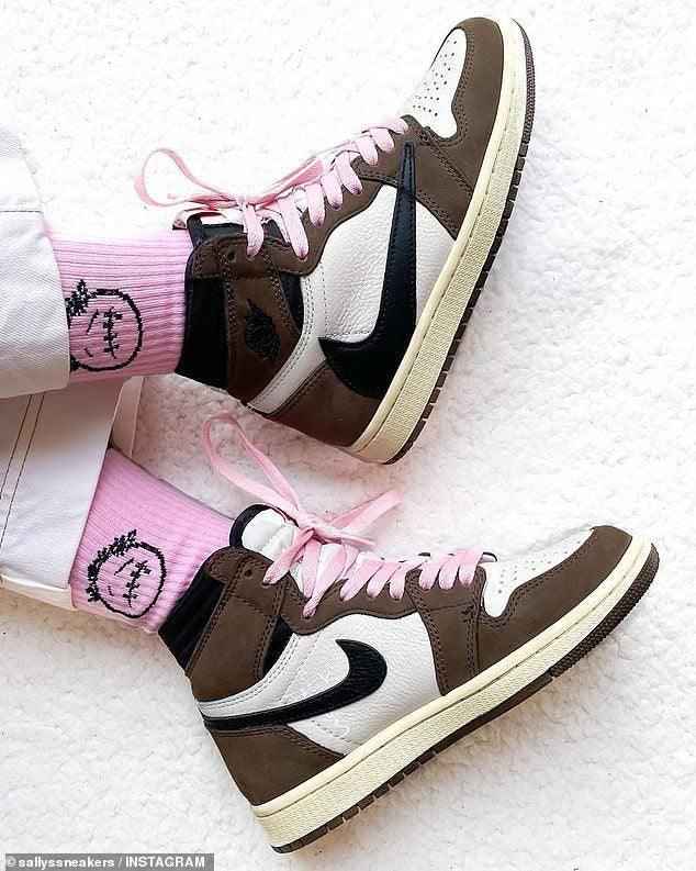Custom Brown T-Scott x Fragment x Air Jordan 1 High Q ( Customs And Box ), Jordan 1 Sneakers Active CACTUS JACK SneakerNational