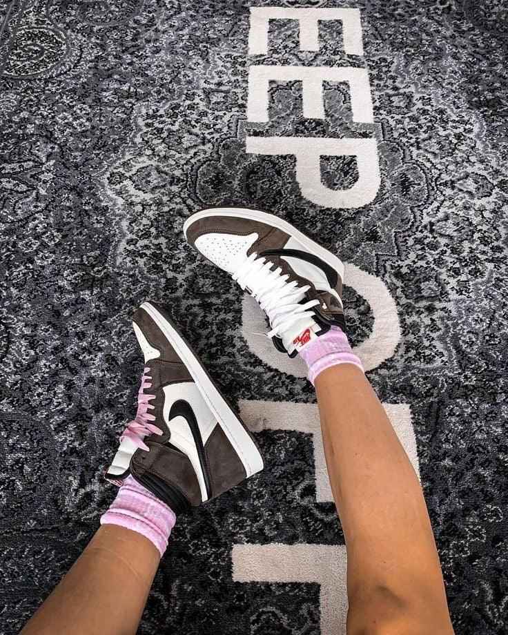 Custom Brown T-Scott x Fragment x Air Jordan 1 High Q ( Customs And Box ), Jordan 1 Sneakers Active CACTUS JACK SneakerNational